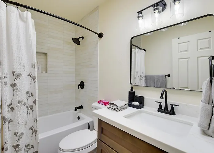 Holiday home Pool, Hot Tub, Outdoor Kitchen, Near I10
